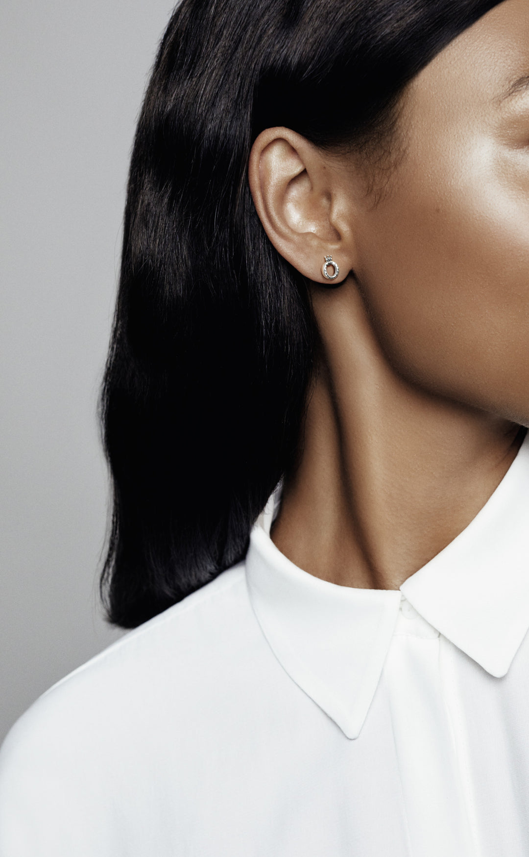 Polished Crown O Stud Earrings