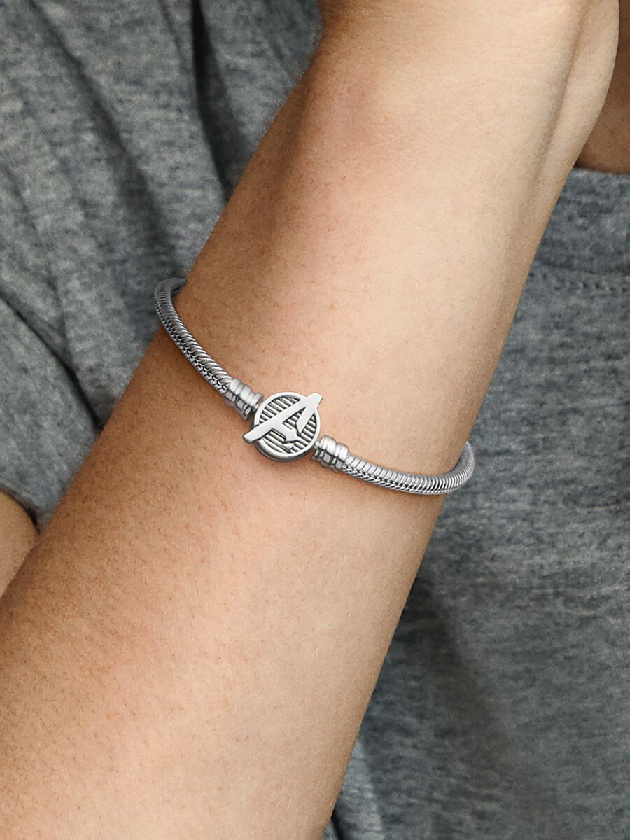 Marvel The Avengers Logo Clasp Snake Chain Bracelet