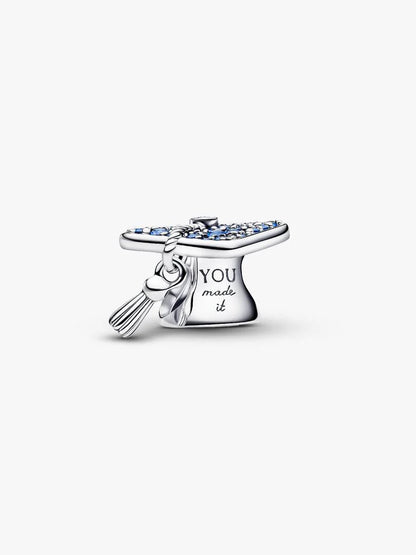 Sparkling Blue 2026 Graduation Cap Charm