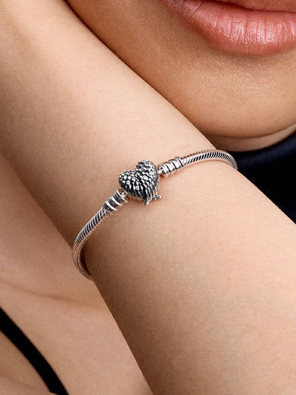 Heart Wings Clasp Snake Chain Bracelet