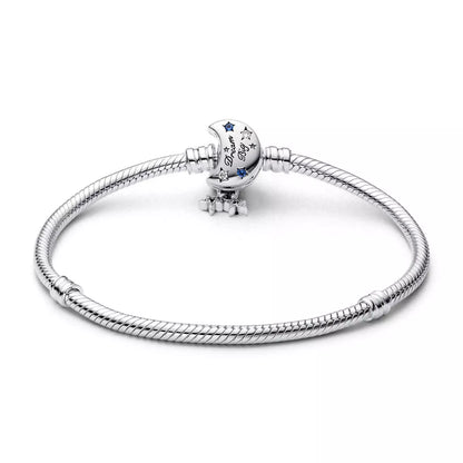 Snake chain bracelet with moon clasp with stellar blue crystal