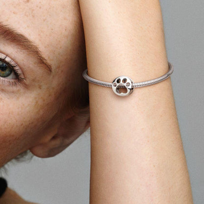 Pandora Offen gearbeiteter Hundepfotenabdruck Charm