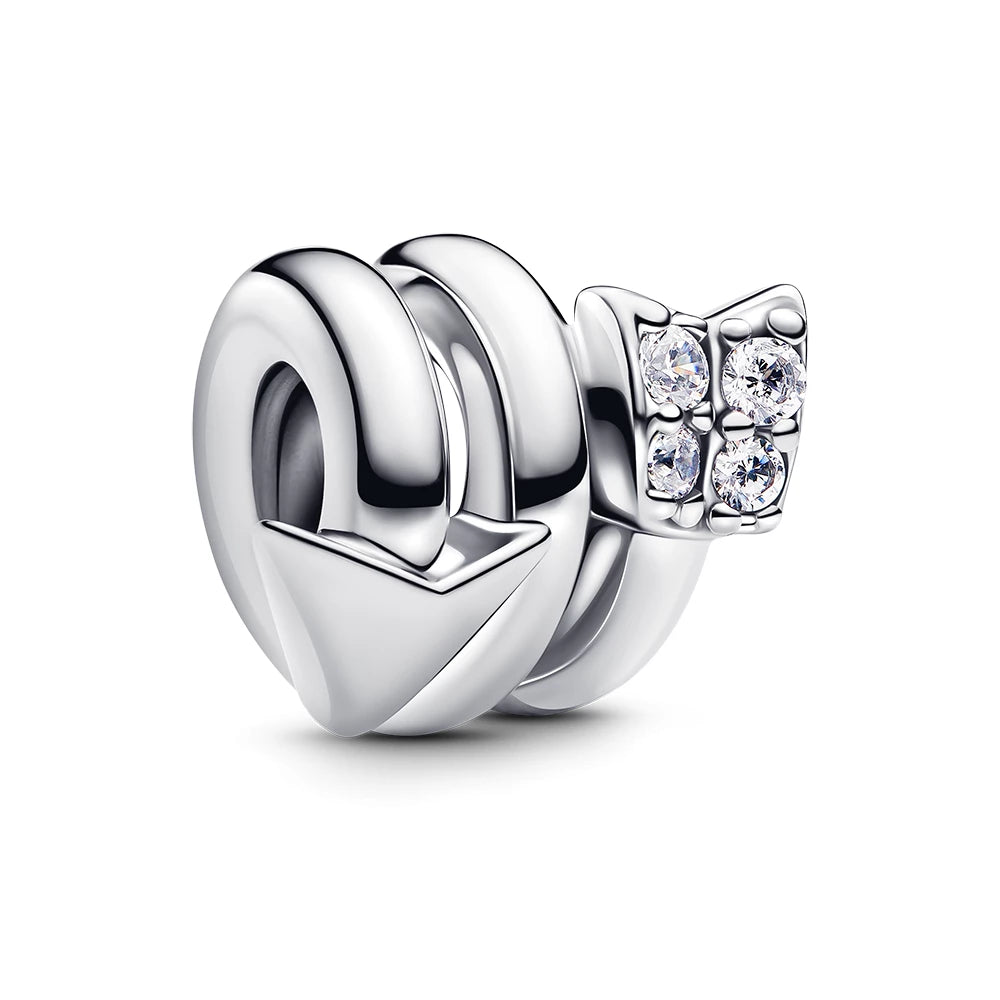 Twisting Arrow Charm