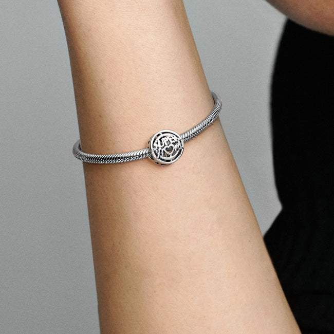 Mum Hero Openwork Charm
